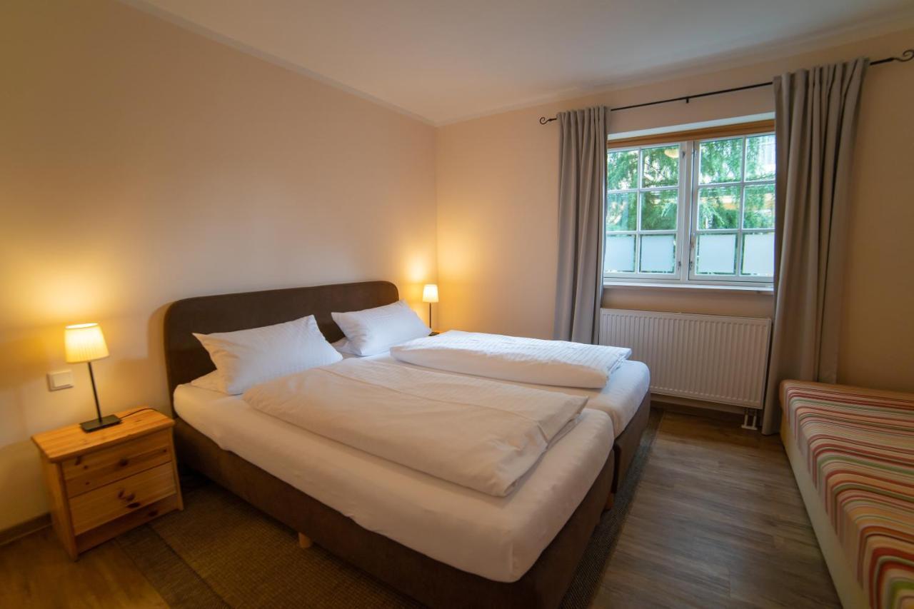 Haus Stoertebeker Appartements - Hotel Garni, Seebad Lubmin Exterior foto